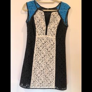 NANETTE LEPORE Lace blue/white/blk dress sz4